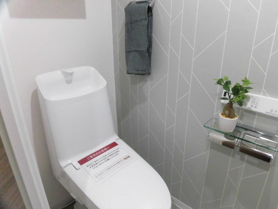 apartment 高知県高知市比島町２丁目
地図を見る