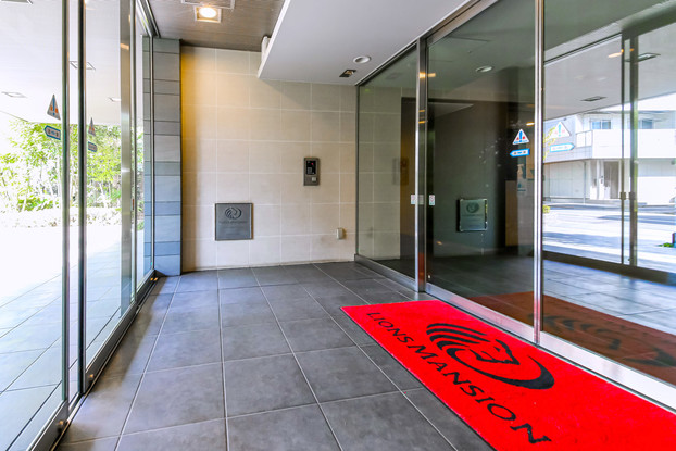 apartment 東京都渋谷区千駄ヶ谷４丁目19-18