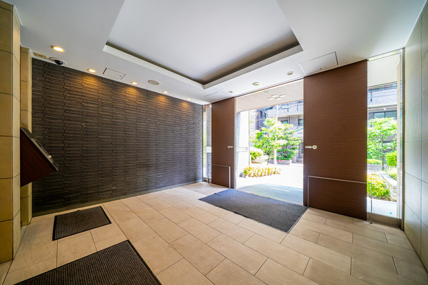 apartment 東京都渋谷区千駄ヶ谷４丁目19-18