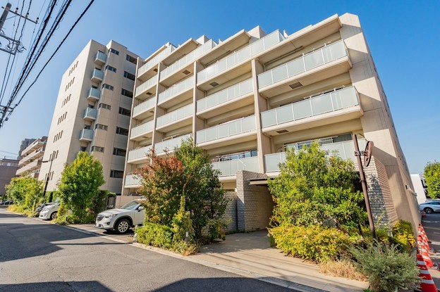 apartment 東京都渋谷区千駄ヶ谷４丁目19-18