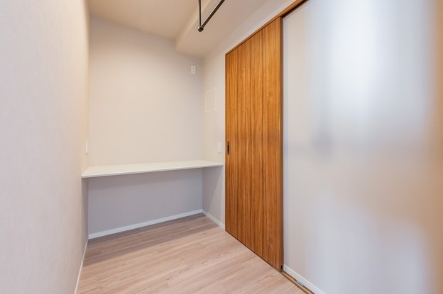 apartment 東京都渋谷区千駄ヶ谷４丁目19-18