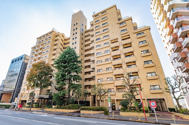 apartment 東京都渋谷区千駄ヶ谷４丁目19-18