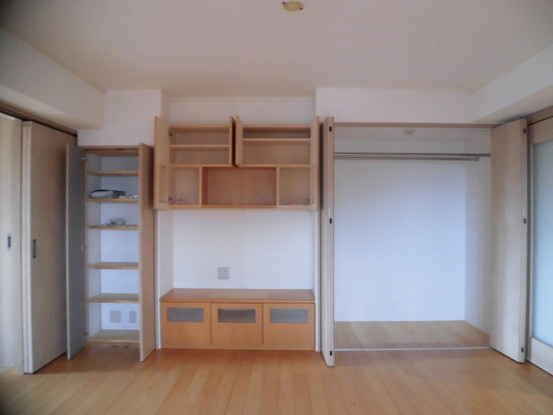 apartment 高知県高知市北本町２丁目
地図を見る