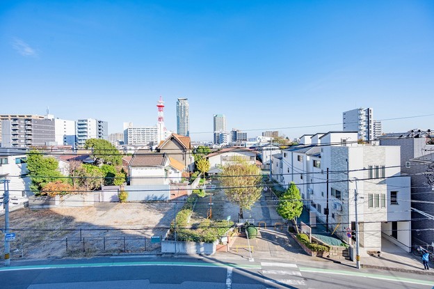 apartment 東京都渋谷区千駄ヶ谷４丁目19-18