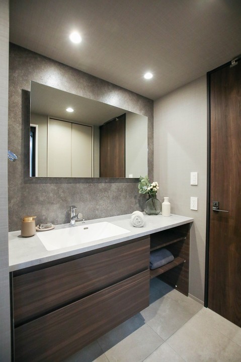 apartment 東京都渋谷区千駄ヶ谷４丁目19-18