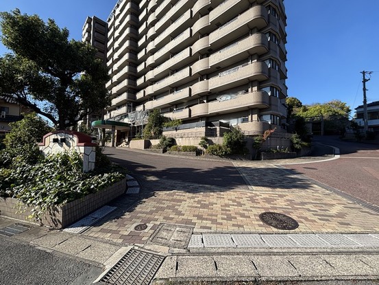 apartment 東京都渋谷区千駄ヶ谷４丁目19-18