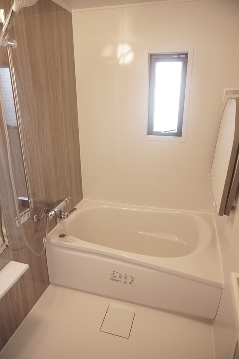 apartment 東京都渋谷区千駄ヶ谷４丁目19-18