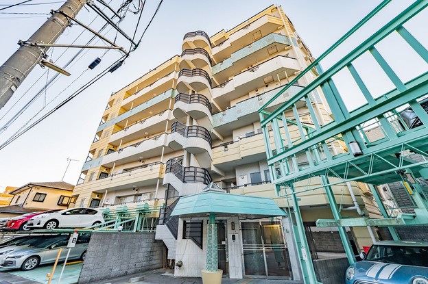 apartment 東京都渋谷区千駄ヶ谷４丁目19-18