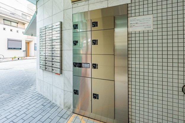 apartment 東京都渋谷区千駄ヶ谷４丁目19-18