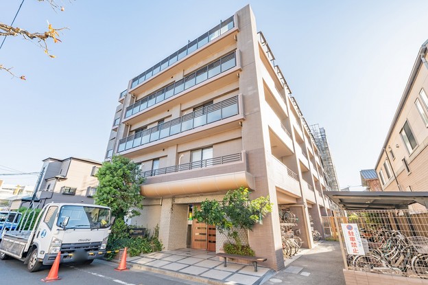 apartment 東京都江戸川区西一之江３丁目
地図を見る