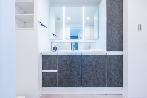 apartment 東京都荒川区南千住８丁目
地図を見る