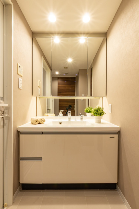 apartment 大阪府堺市西区上野芝町７丁
地図を見る