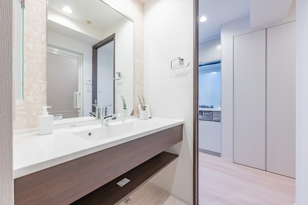 apartment 東京都渋谷区千駄ヶ谷４丁目19-18