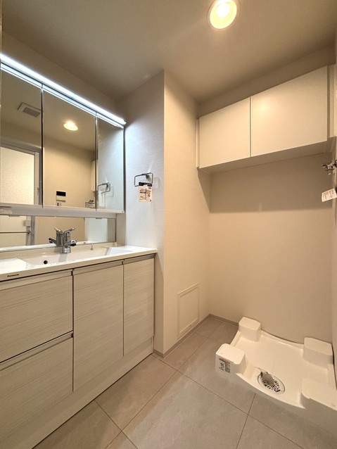 apartment 東京都渋谷区千駄ヶ谷４丁目19-18