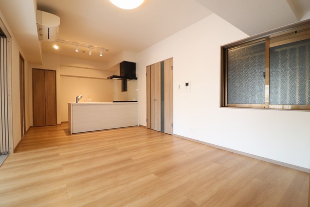 apartment 沖縄県宜野湾市真志喜３丁目
地図を見る