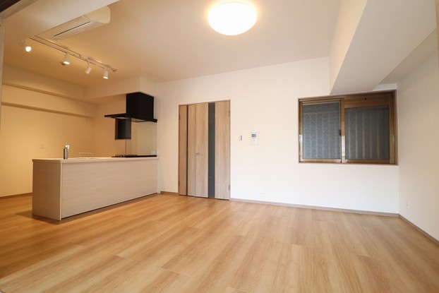 apartment 沖縄県宜野湾市真志喜３丁目
地図を見る