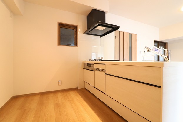 apartment 沖縄県宜野湾市真志喜３丁目
地図を見る