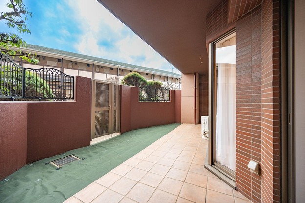 apartment 東京都渋谷区千駄ヶ谷４丁目19-18