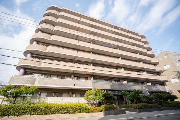 apartment 京都府京都市右京区西院寿町
地図を見る