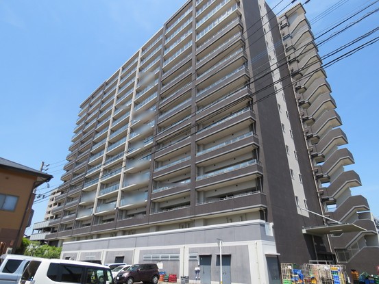 apartment 宮崎県宮崎市宮崎駅東３丁目
地図を見る
