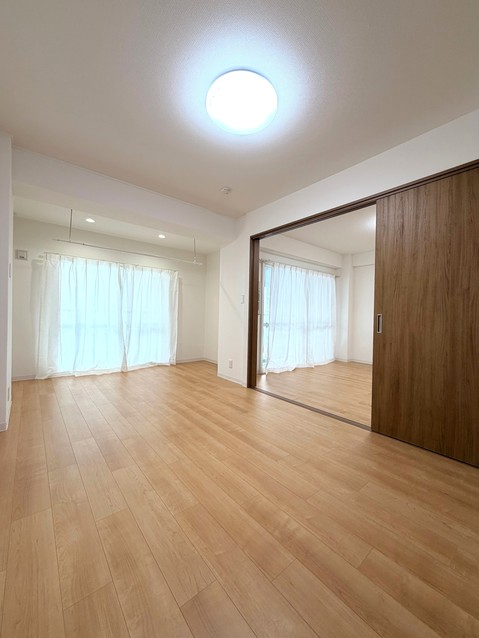 apartment 北海道札幌市西区八軒五条西４丁目
地図を見る