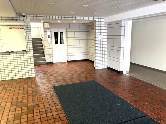 apartment 北海道札幌市西区八軒五条西４丁目
地図を見る