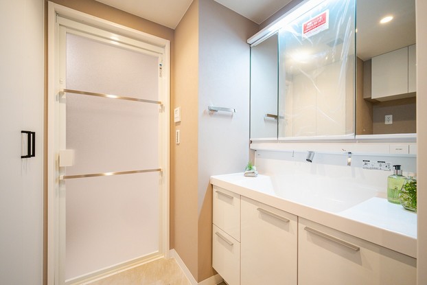 apartment 東京都渋谷区千駄ヶ谷４丁目19-18