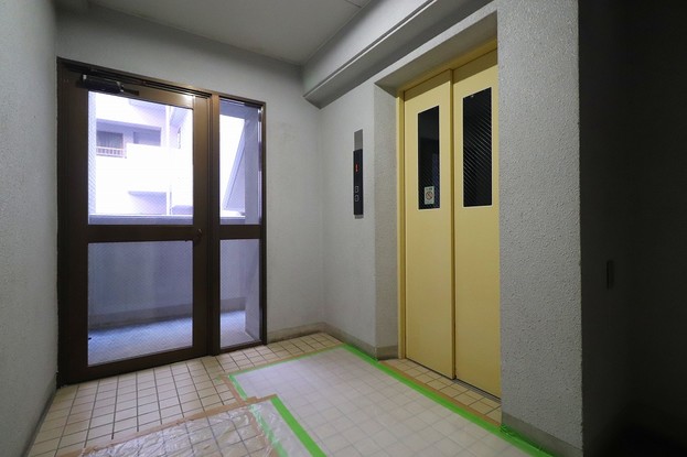 apartment 東京都渋谷区千駄ヶ谷４丁目19-18