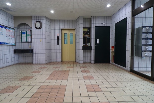 apartment 東京都渋谷区千駄ヶ谷４丁目19-18