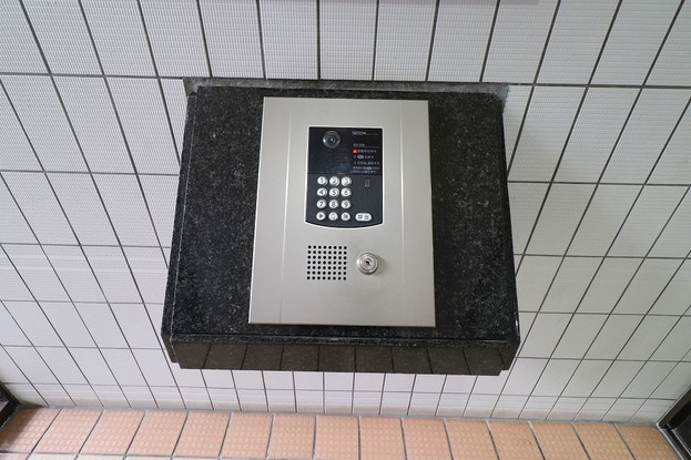 apartment 東京都渋谷区千駄ヶ谷４丁目19-18