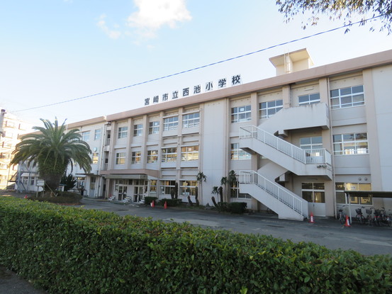 apartment 東京都渋谷区千駄ヶ谷４丁目19-18