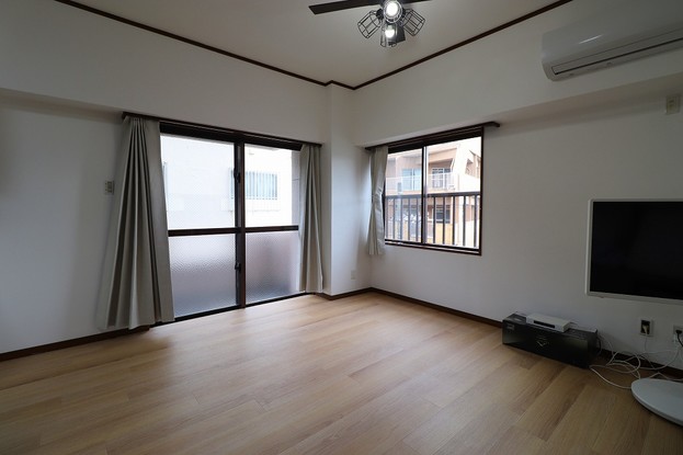 apartment 東京都渋谷区千駄ヶ谷４丁目19-18