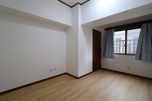 apartment 東京都渋谷区千駄ヶ谷４丁目19-18