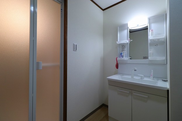 apartment 東京都渋谷区千駄ヶ谷４丁目19-18