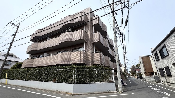 apartment 東京都渋谷区千駄ヶ谷４丁目19-18