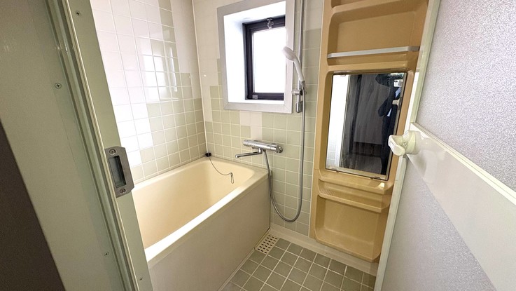 apartment 東京都渋谷区千駄ヶ谷４丁目19-18