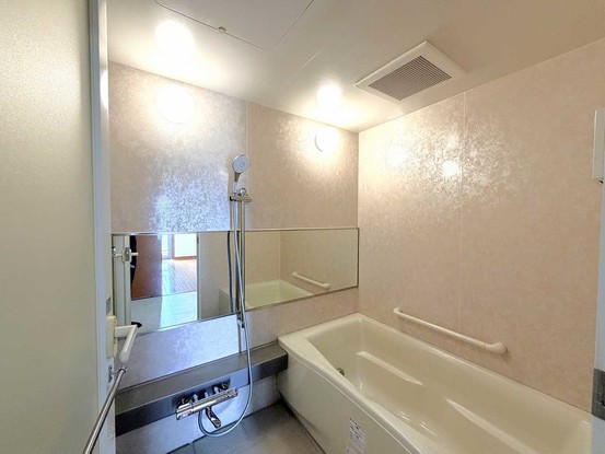 apartment 長野県松本市野溝木工１丁目
地図を見る