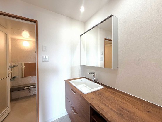 apartment 長野県松本市野溝木工１丁目
地図を見る