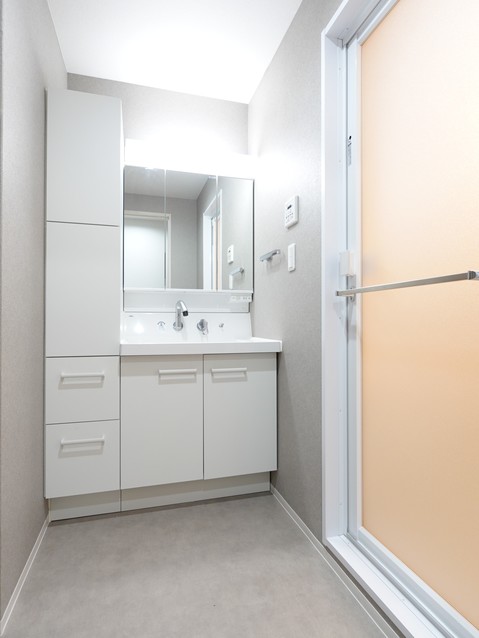 apartment 東京都渋谷区千駄ヶ谷４丁目19-18