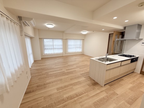 apartment 東京都渋谷区千駄ヶ谷４丁目19-18