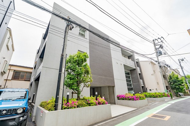 apartment 東京都渋谷区代々木３丁目
地図を見る