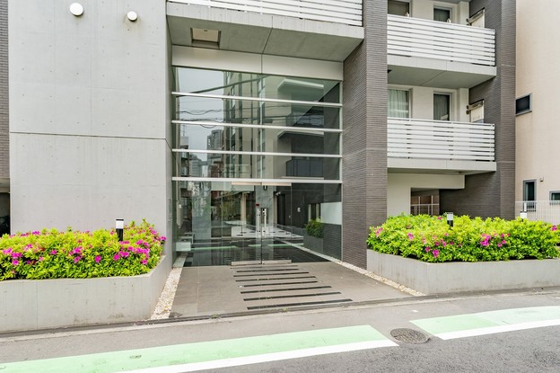 apartment 東京都渋谷区代々木３丁目
地図を見る