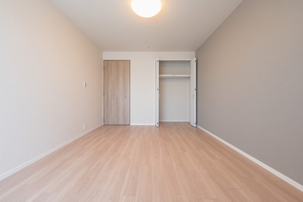 apartment 東京都渋谷区千駄ヶ谷４丁目19-18