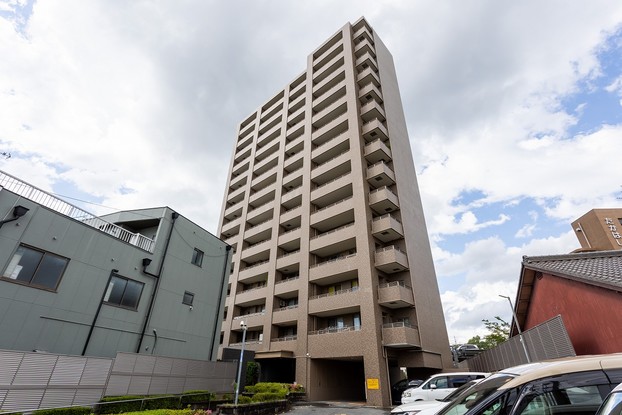 apartment 東京都渋谷区千駄ヶ谷４丁目19-18