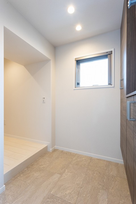 apartment 東京都渋谷区千駄ヶ谷４丁目19-18
