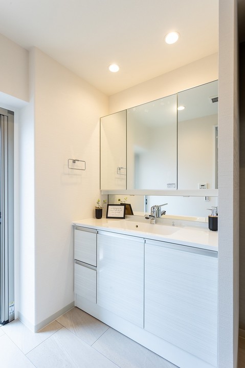 apartment 東京都渋谷区千駄ヶ谷４丁目19-18