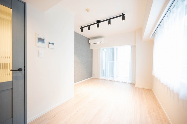 apartment 東京都中央区日本橋本町２丁目
地図を見る