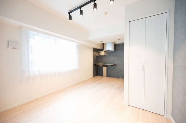 apartment 東京都中央区日本橋本町２丁目
地図を見る