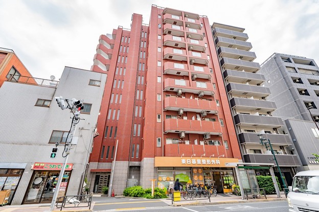 apartment 東京都荒川区東日暮里３丁目
地図を見る