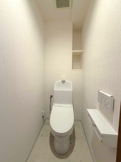 apartment 東京都渋谷区千駄ヶ谷４丁目19-18